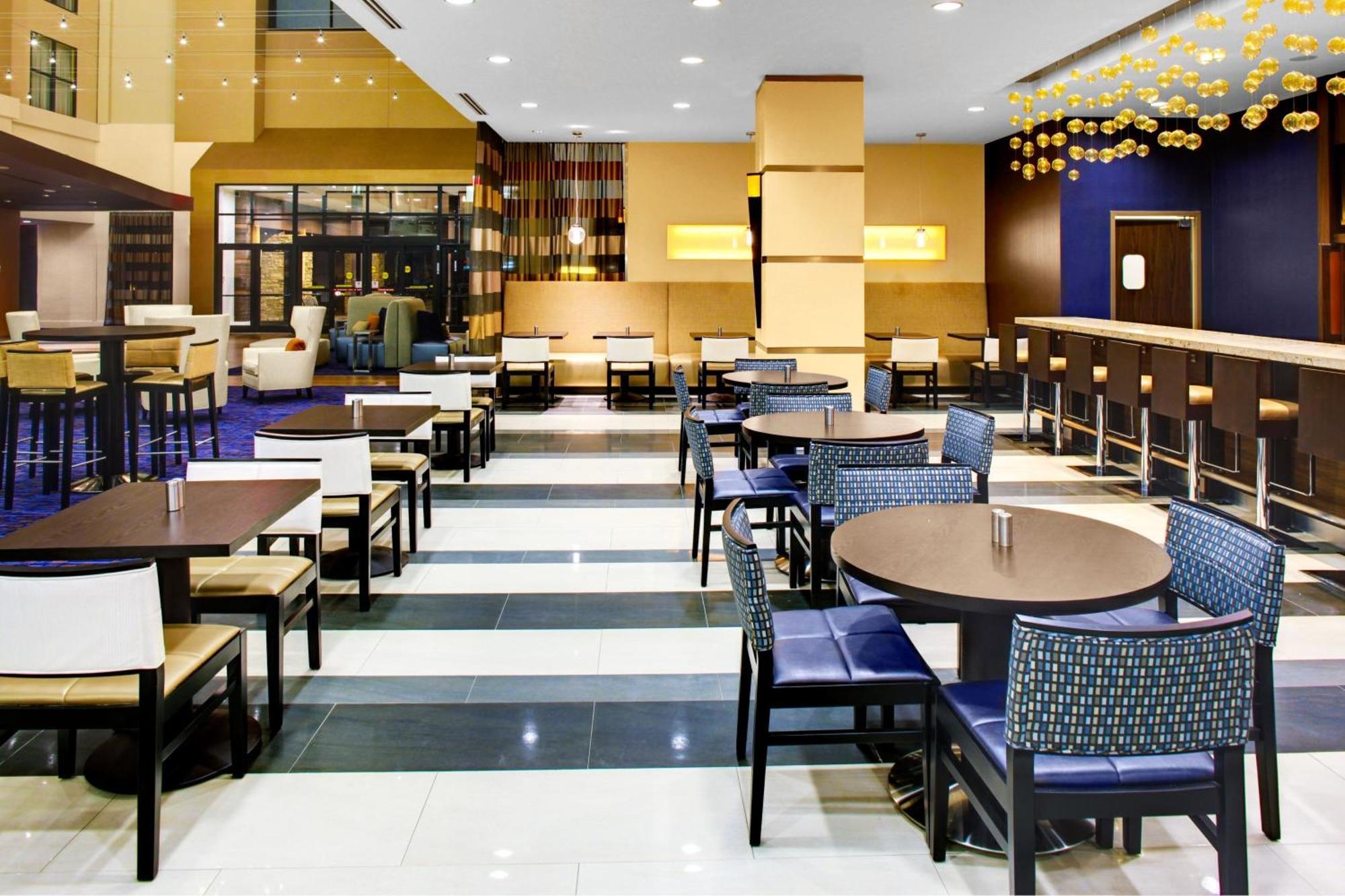 Courtyard Atlanta Decatur Downtown/Emory Exterior foto